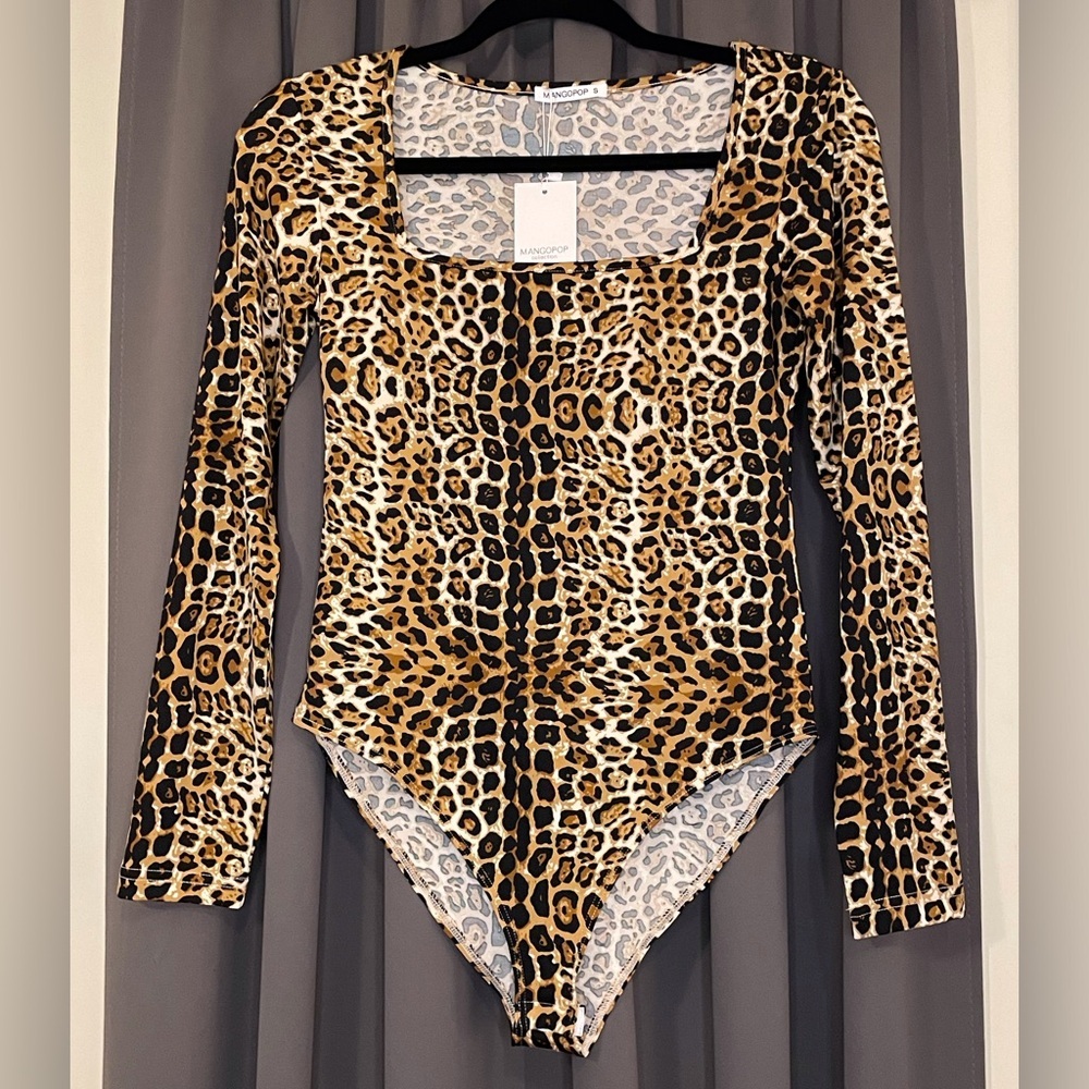 Long Sleeve Leopard Print Bodysuit Size Small